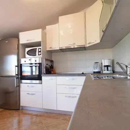 Apartments Kaja By Rent Istria Kastel Exterior photo