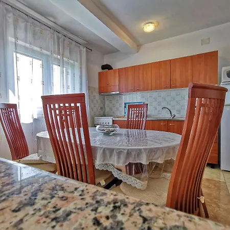Apartments Kaja By Rent Istria Kastel Exterior photo